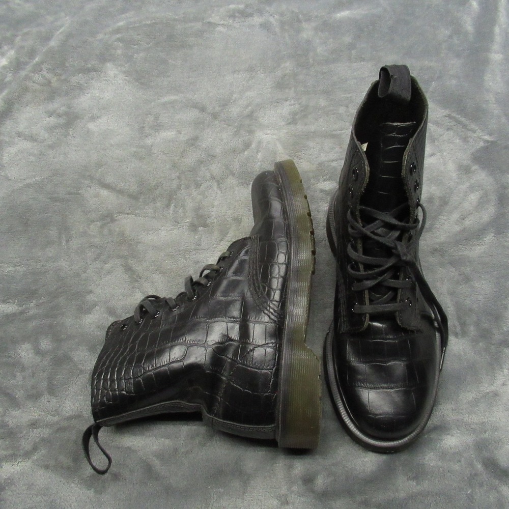 Dr. Martens Pascal Boots Womens 6 Black Glossy Combat Croc Emboss Lace Chunky